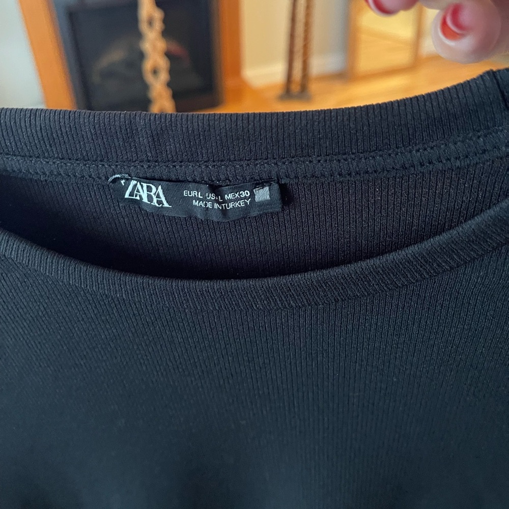 ZARA Blouse - Picture 3 of 4